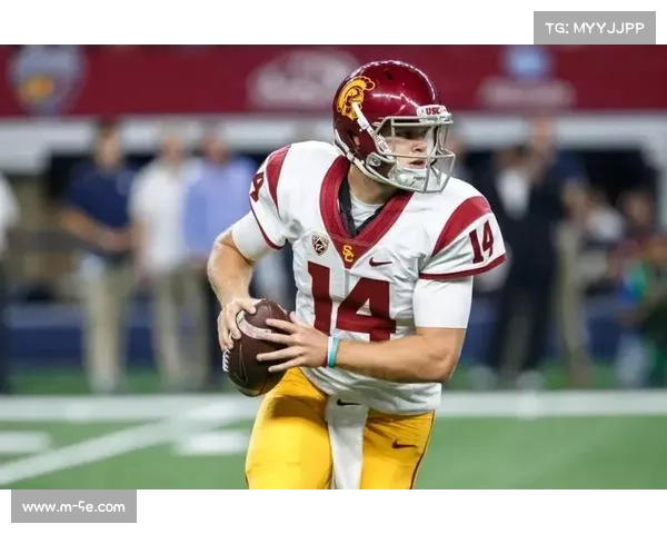 维京人队麦卡锡未通过脑震荡协议，新秀四分卫迎首发