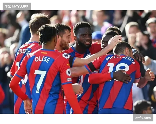 通讯：为吸引年轻观众，多家英超俱乐部在短视频平台推出个性化集锦服务。